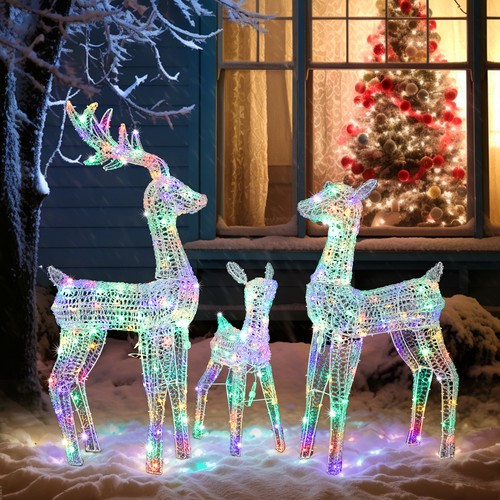 Light reindeer family - up,